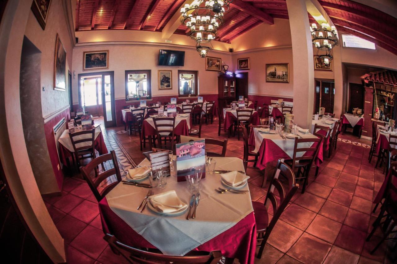 Agriturismo Ciociaro " Il Colle " Hotel Ristorante Чепрано Экстерьер фото