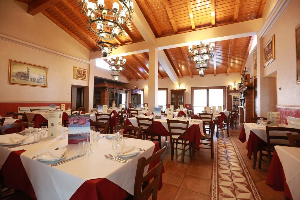 Agriturismo Ciociaro " Il Colle " Hotel Ristorante Чепрано Экстерьер фото