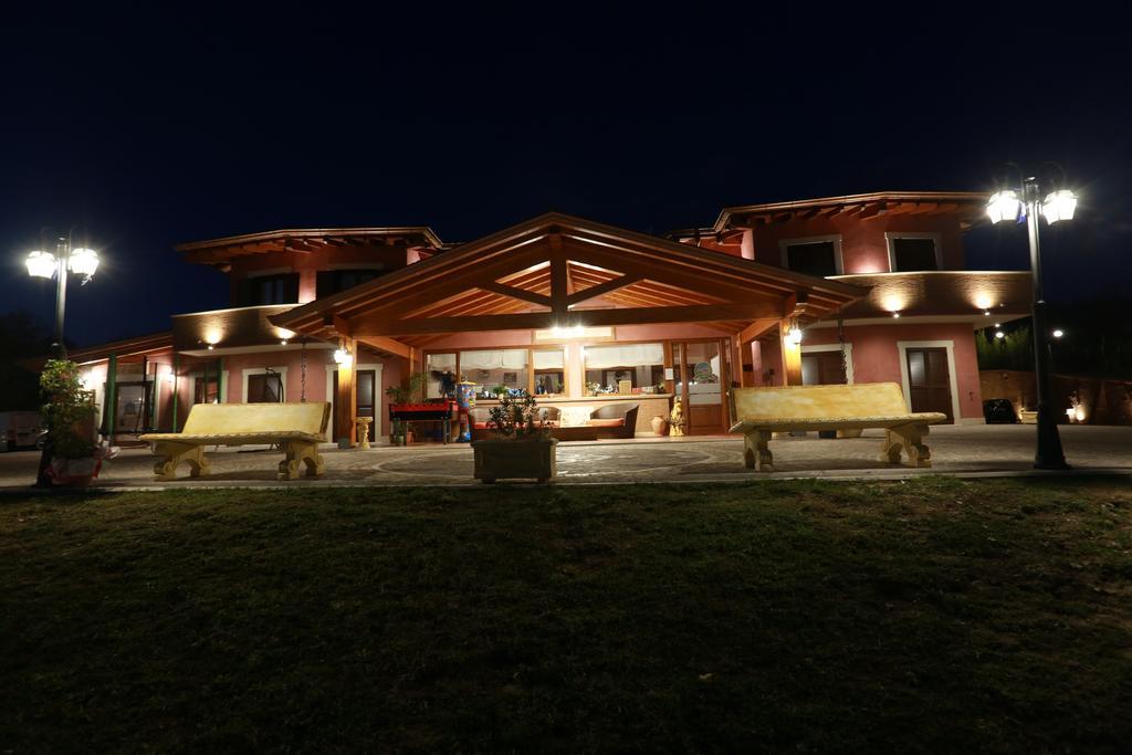 Agriturismo Ciociaro " Il Colle " Hotel Ristorante Чепрано Экстерьер фото
