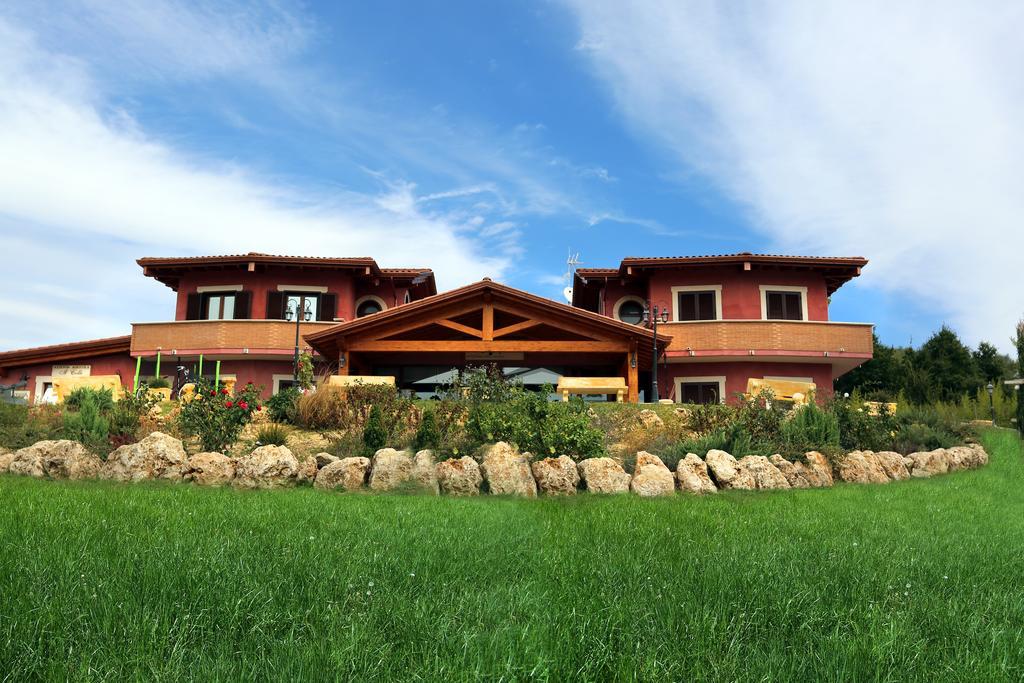 Agriturismo Ciociaro " Il Colle " Hotel Ristorante Чепрано Экстерьер фото