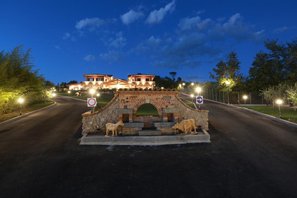 Agriturismo Ciociaro " Il Colle " Hotel Ristorante Чепрано Экстерьер фото